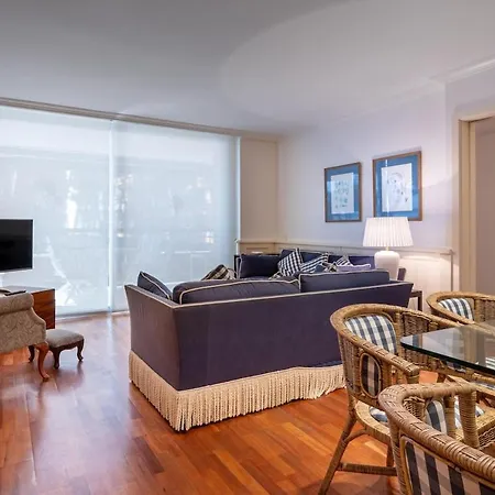 At103 Pins Beachfront Complex, View Appartement