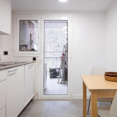 At103 Pins Beachfront Complex, View Appartement