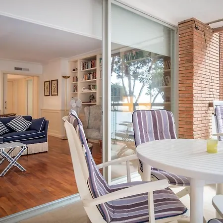 At103 Pins Beachfront Complex, View