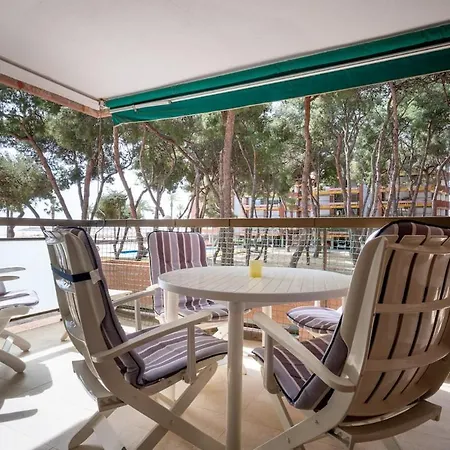 At103 Pins Beachfront Complex, View Appartement