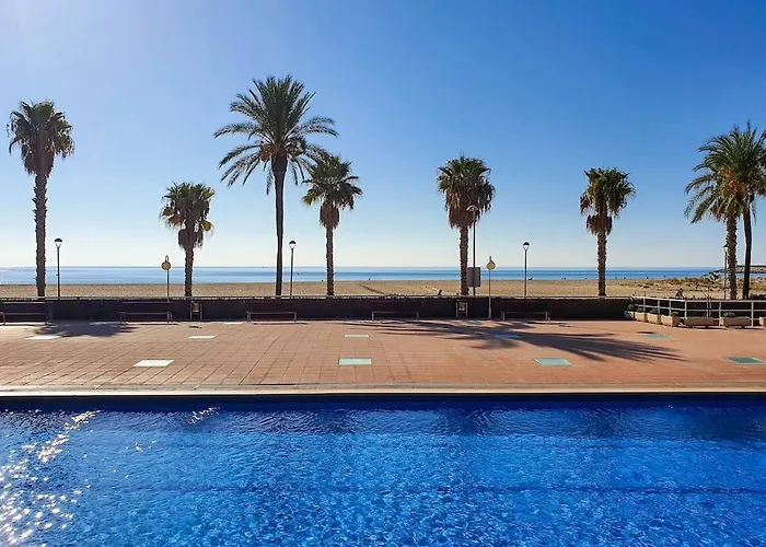 At103 Pins Beachfront Complex, View Appartement Torredembarra