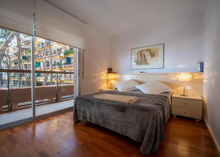At103 Pins Beachfront Complex, View *