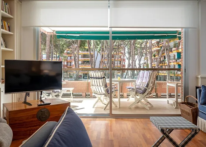 Apartmán At103 Pins Beachfront Complex, View Torredembarra