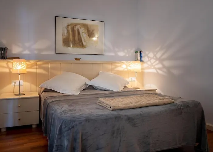 Apartmán At103 Pins Beachfront Complex, View
